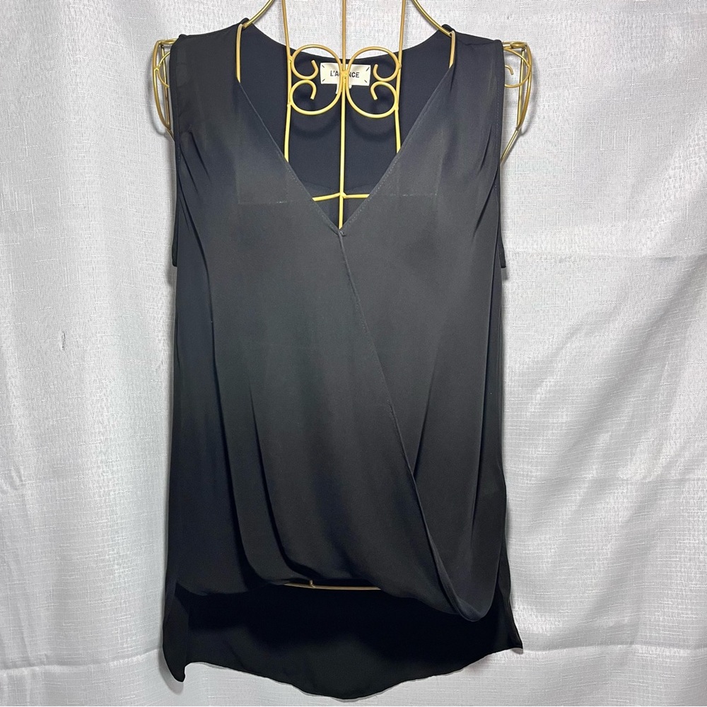 L’AGENCE Women’s Tank Top Sz Small 100% Silk High Low Hem Twist Fold Front, EUC